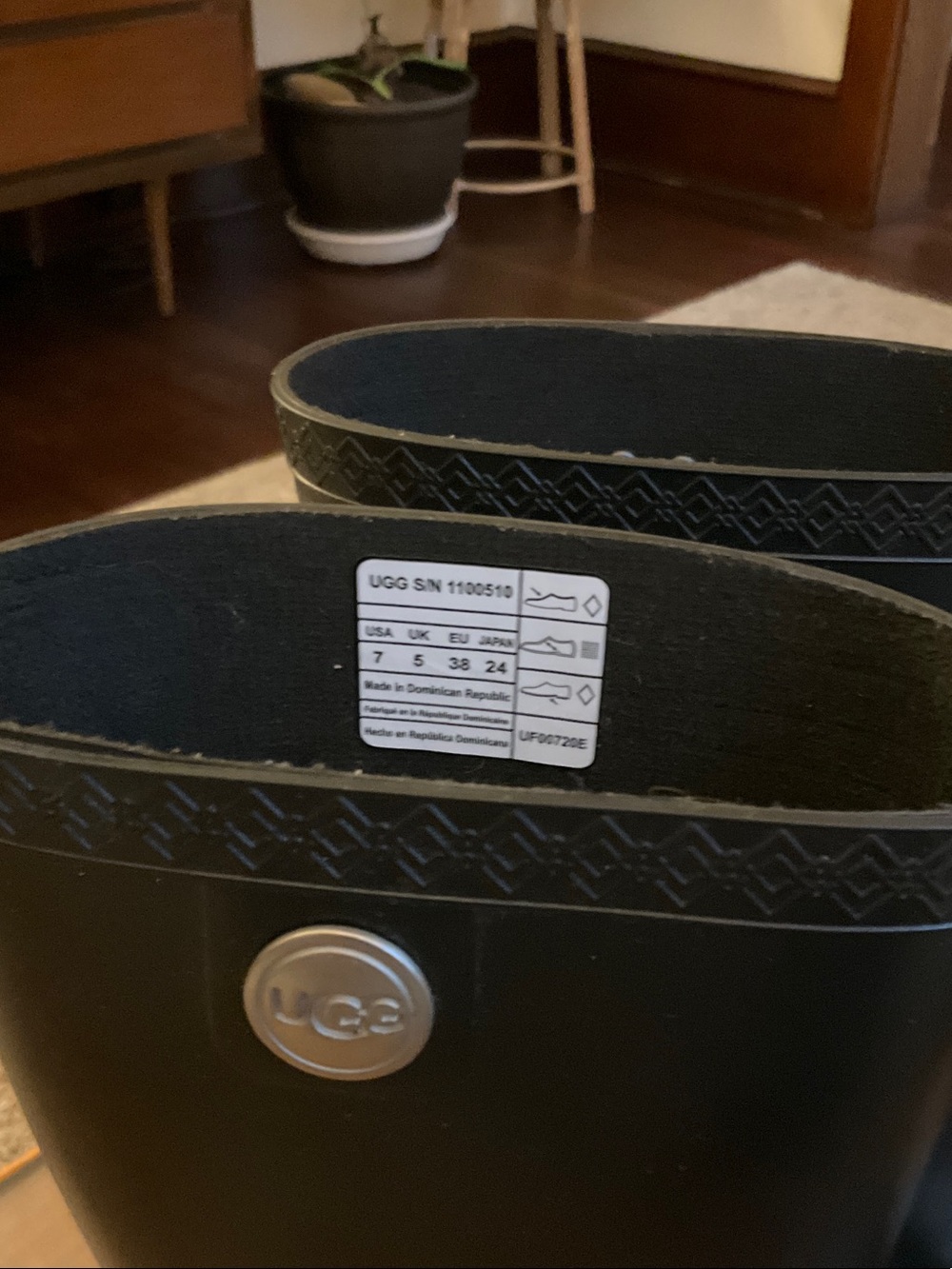 UGG Women's Black Rubber Boots - Picture 6 of 8